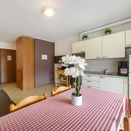 Como's Mountains Beb Apartment